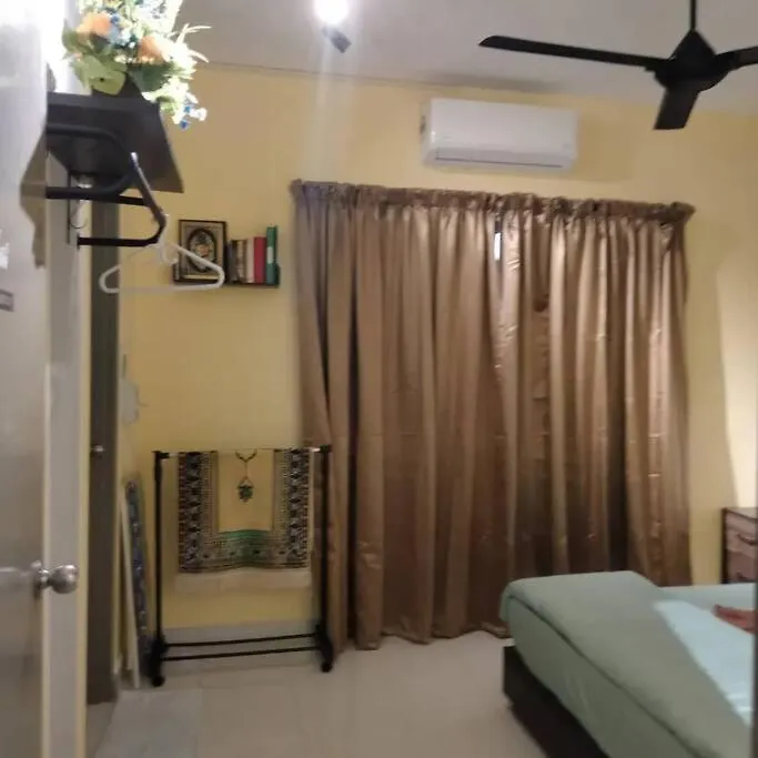 My Chillex Homestay#Muslim Guest Only#3R 2B Apartment In Penang# George Town